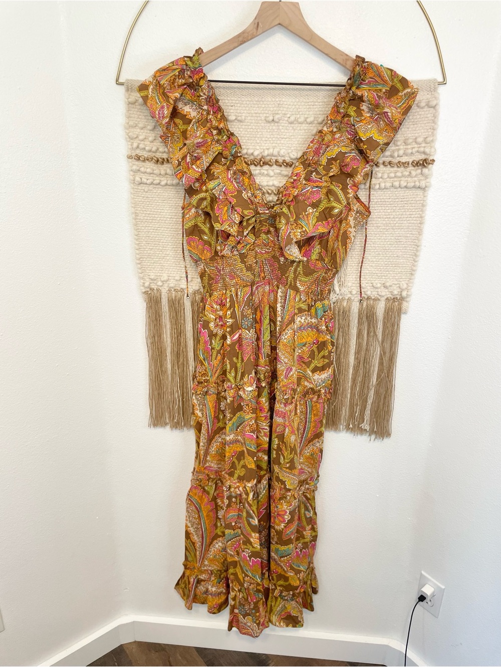 Love The Label NWT Ruffled V-Neck Topanga Maxi Dress Smocked Waist M